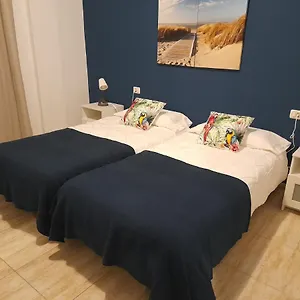 San Sebastián 65 , Santa Cruz de Tenerife Spagna